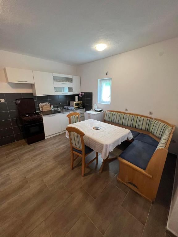 Apartman Djak - photo 4