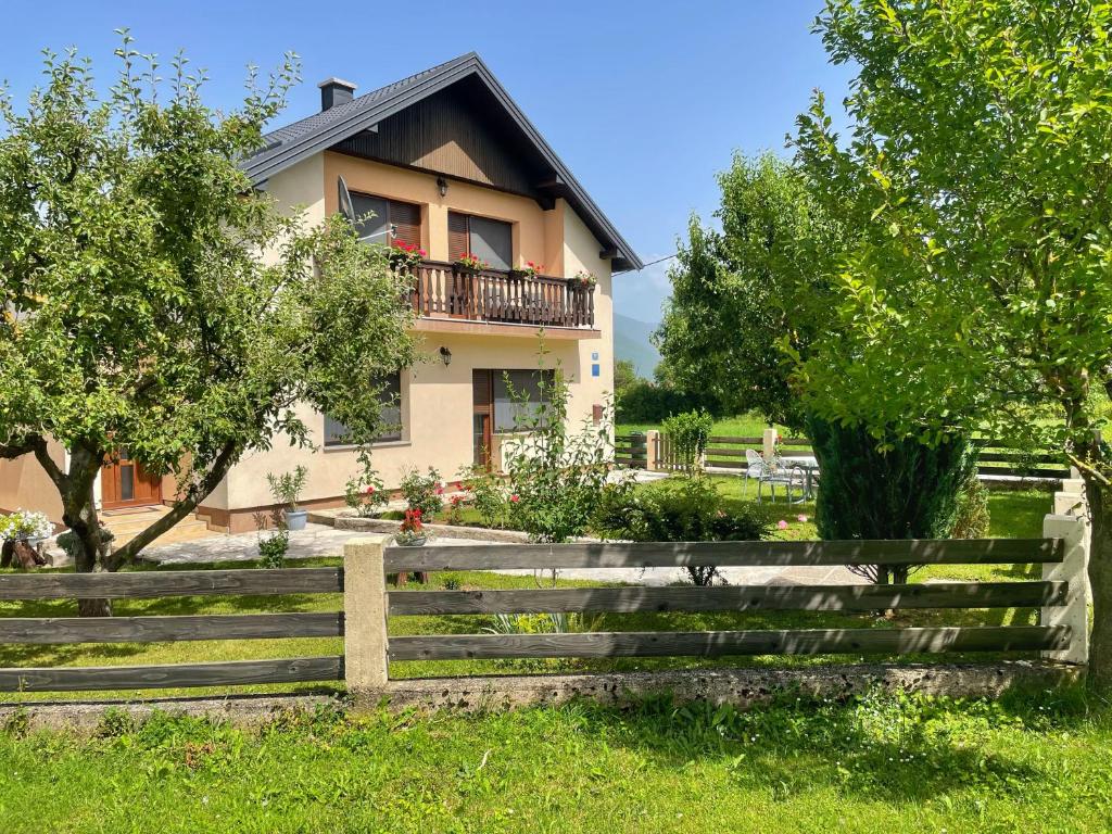 Apartment Arya - photo 2