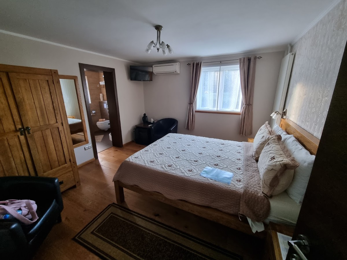 B&B Millenium House - photo 2