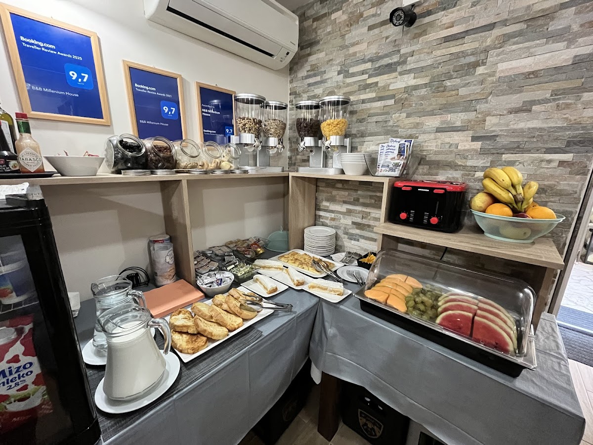 B&B Millenium House - photo 5