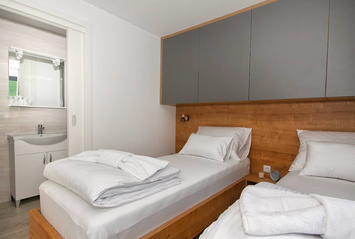 Big Bear Plitvice Camping Resort - photo 2