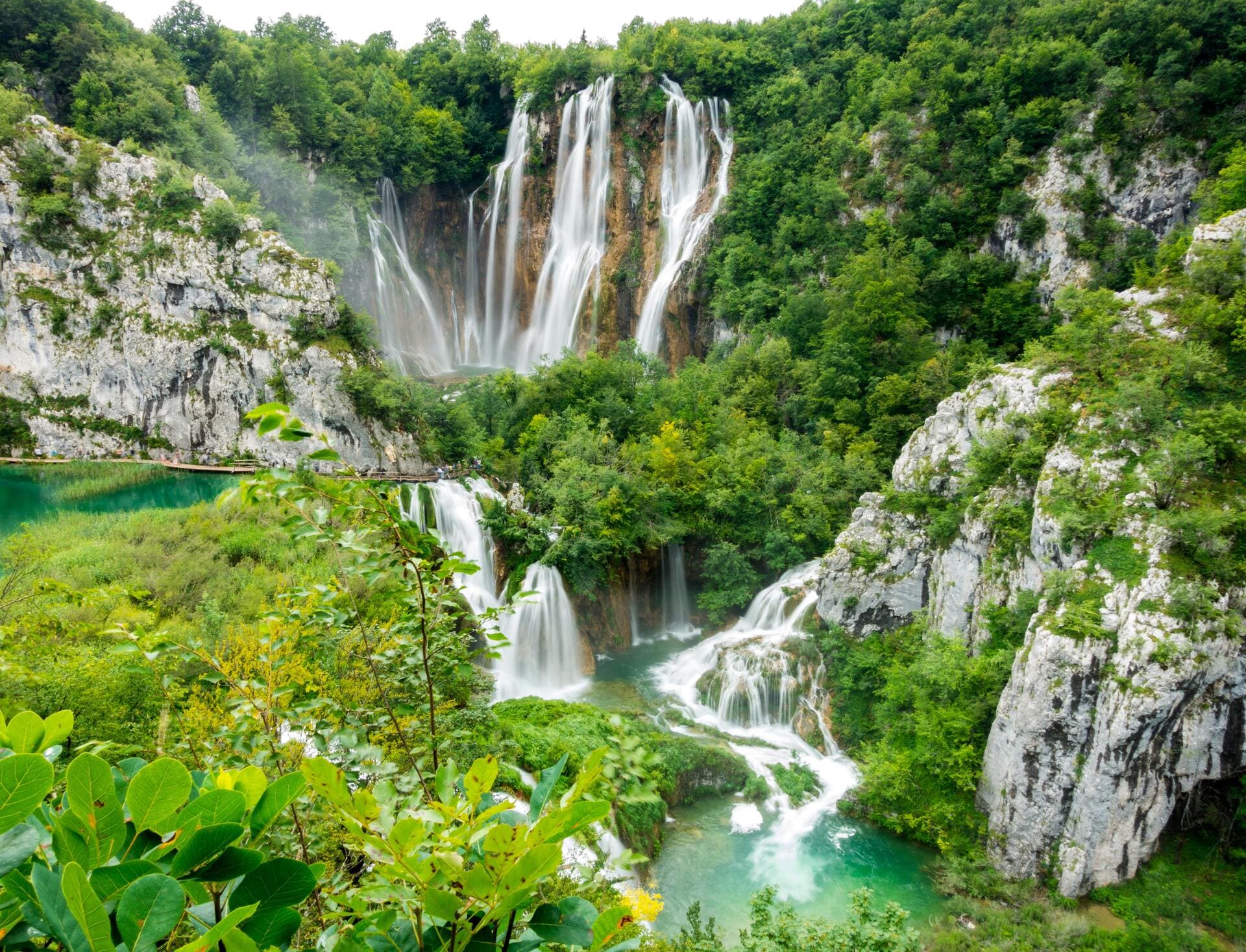 Plitvice Lakes Guided Tour with Skip-the-Line Access - photo 2
