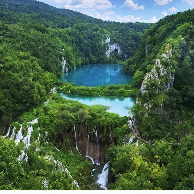 Complete Plitvice Lakes Travel Guide: Everything You Need to Know (2026)